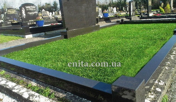 Штучна трава для кладовища